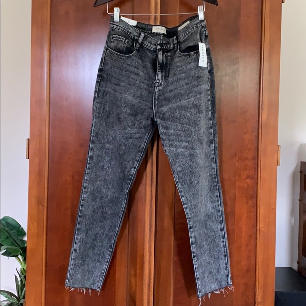 NWT PacSun Vintage Icon Distressed Black Jeans